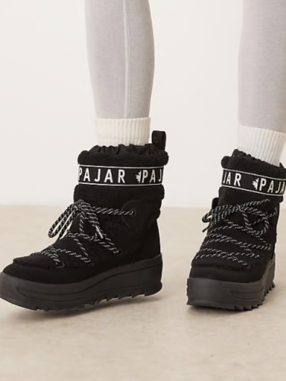 Pajar Galaxy Lama Black Platform Lace-Up Snow Winter Boots Women’s Size 8.5